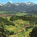 Wohnung Sonnenaufgang Mit 2 Balkonen Im Haus Bucheneck In Oberstdorf-Tiefenbach