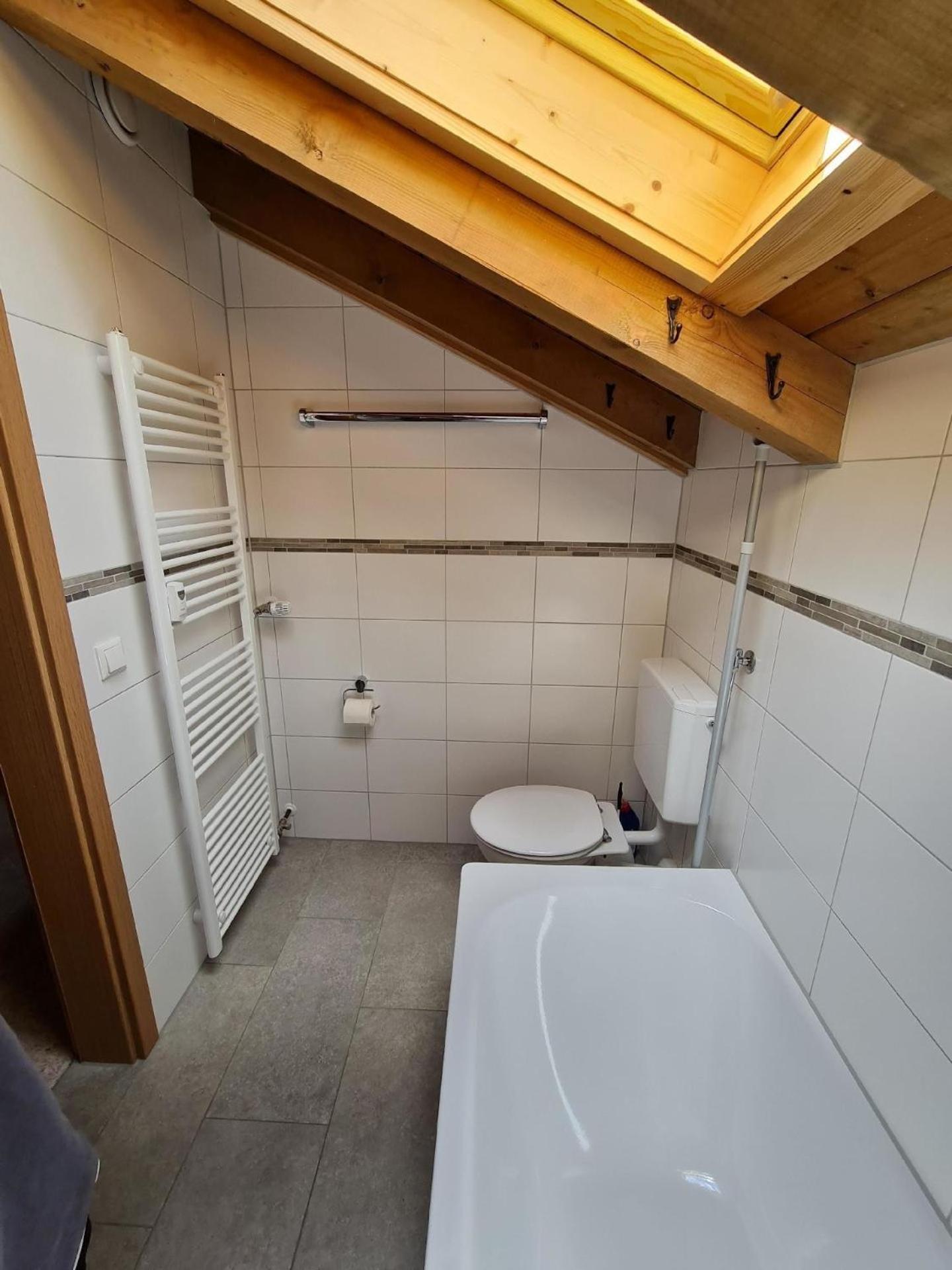 Sonnenaufgang Mit 2 Balkonen Im Haus Bucheneck In Oberstdorf-tiefenbach Apartment *